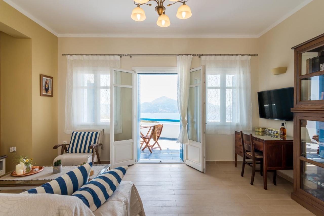 Villa Blue Sky Tripití Dış mekan fotoğraf