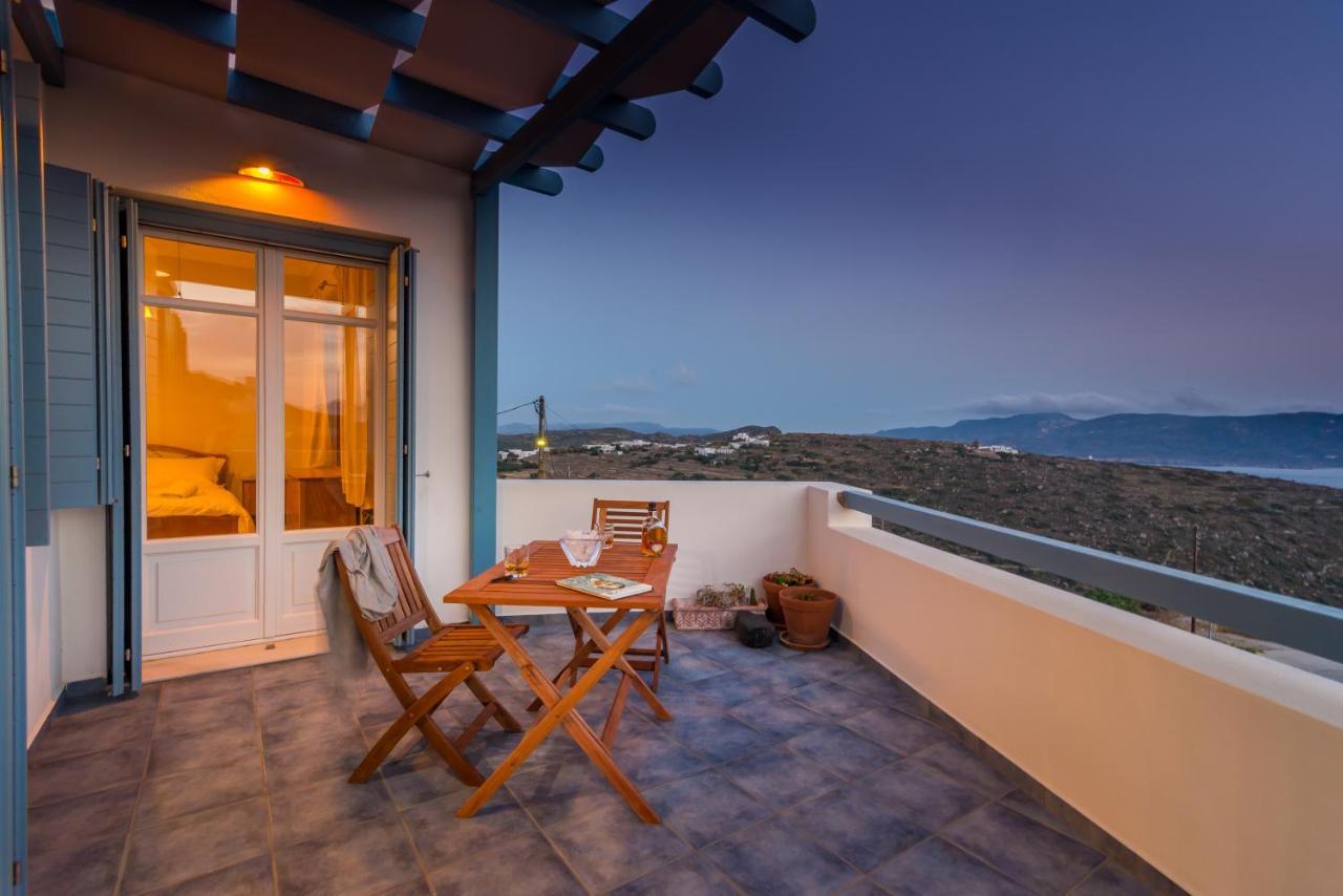Villa Blue Sky Tripití Dış mekan fotoğraf
