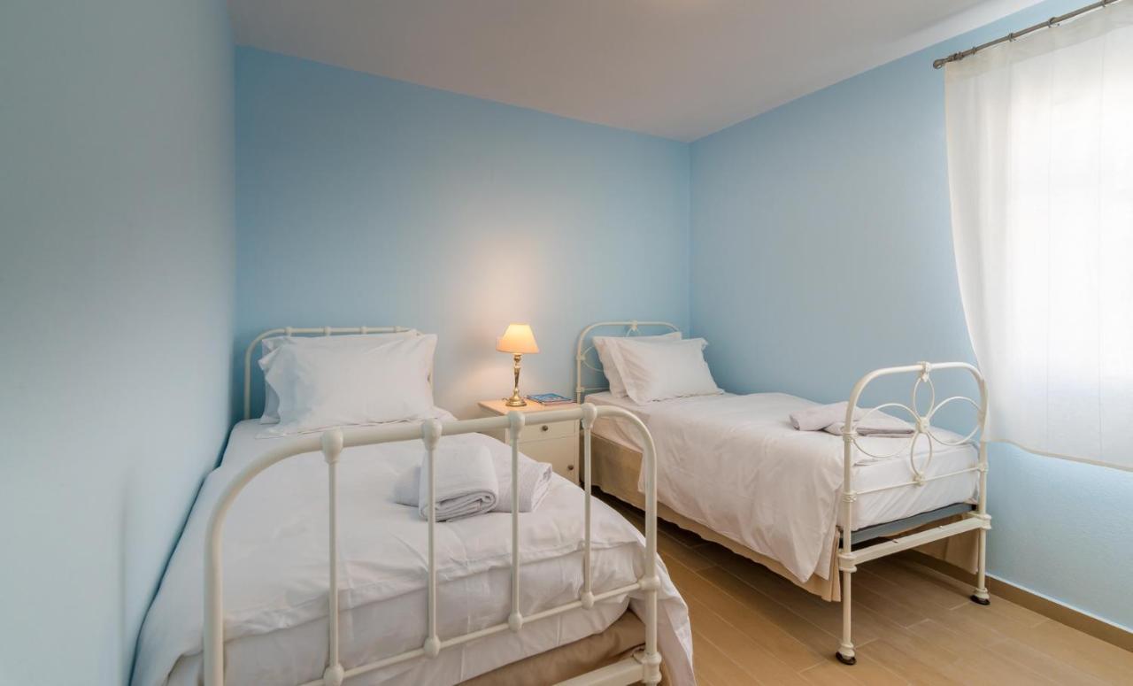 Villa Blue Sky Tripití Dış mekan fotoğraf